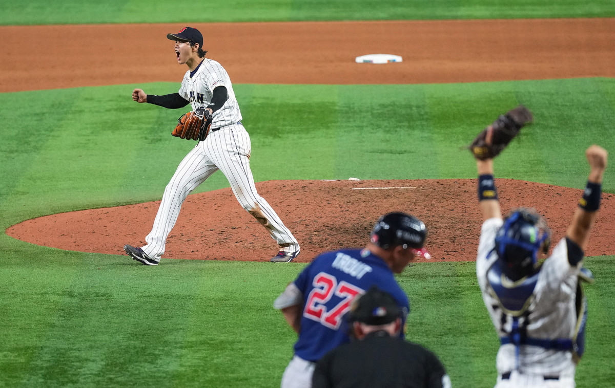 Shohei Ohtani strikes out Mike Trout to end the 2023 World Baseball Classic